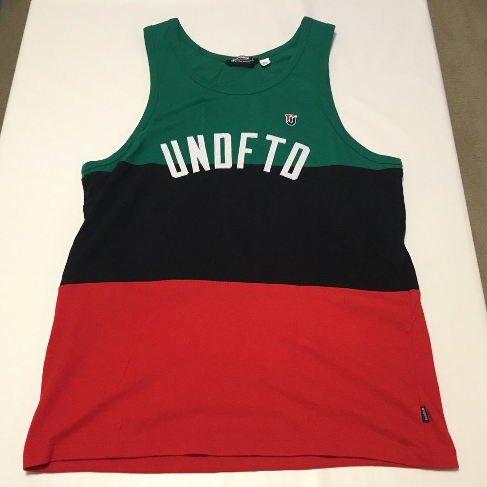 Undefeated Color Block Tank Top Size L